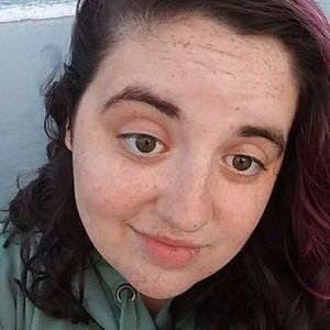 Meet your Posher, Abigail